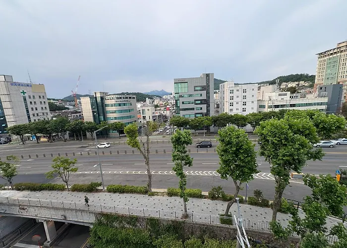 K Wave Only Female Hongdae * ソウル特別市